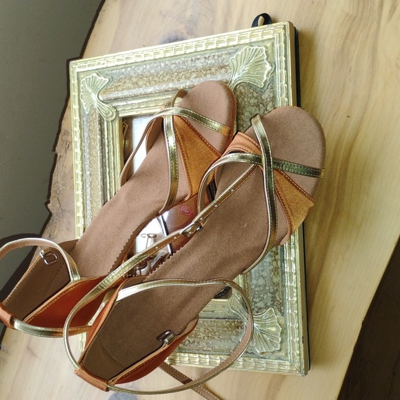 💃 Dancer GOLD & COPPER Ankle Strappy  Sandals Sz 40 NWOT LATIN SALSA - Picture 2 of 16